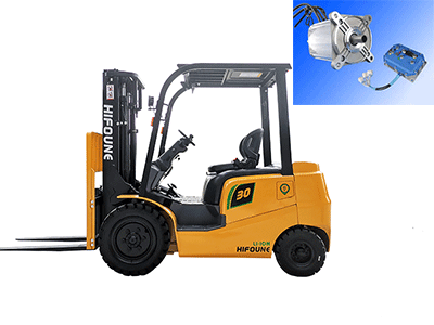 How does the hydraulic system of an electric forklift work?